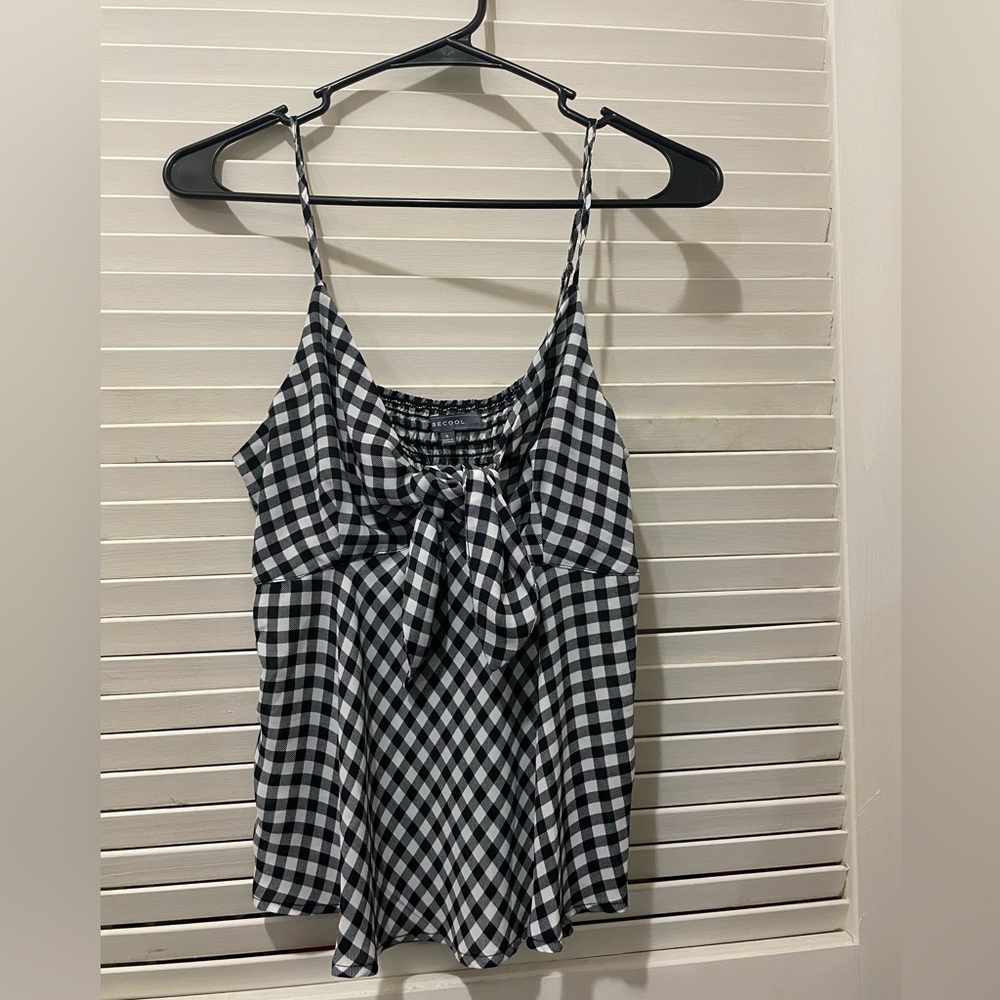 EUC Black and White Tie-Front Blouse